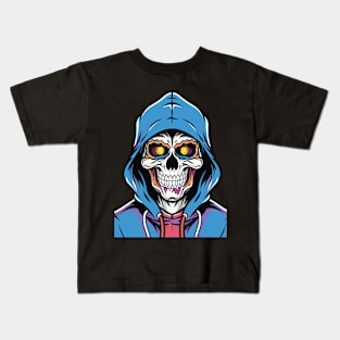 skull with hoodie Kids T-Shirt